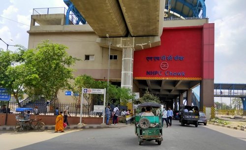 NHPC Chowk Metro Station