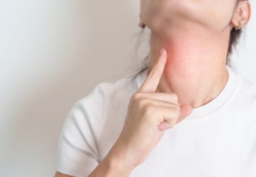 Control Thyroid in Female by Food
